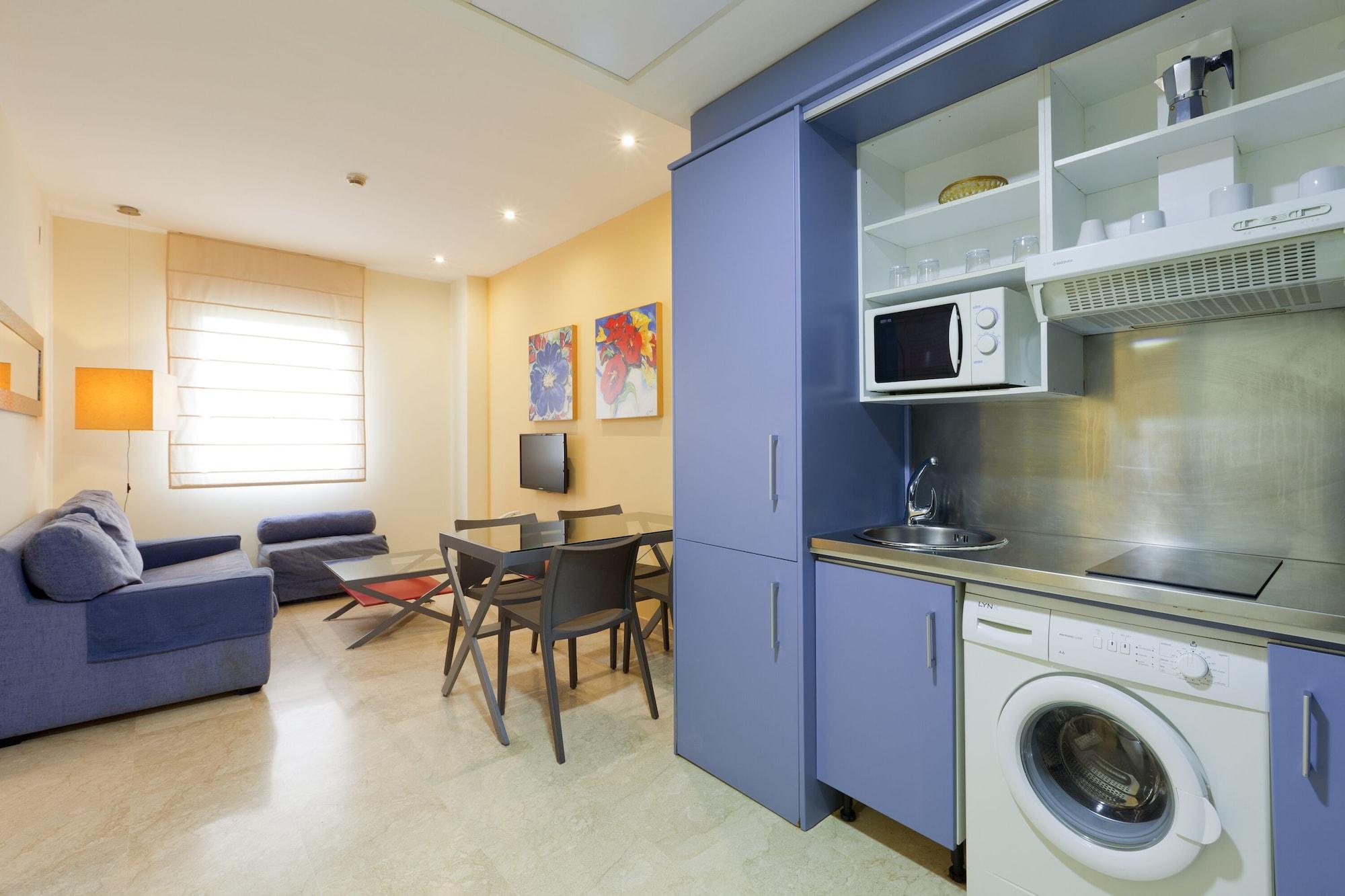Apartamentos Vertice Sevilla Aljarafe Bormujos Exteriör bild