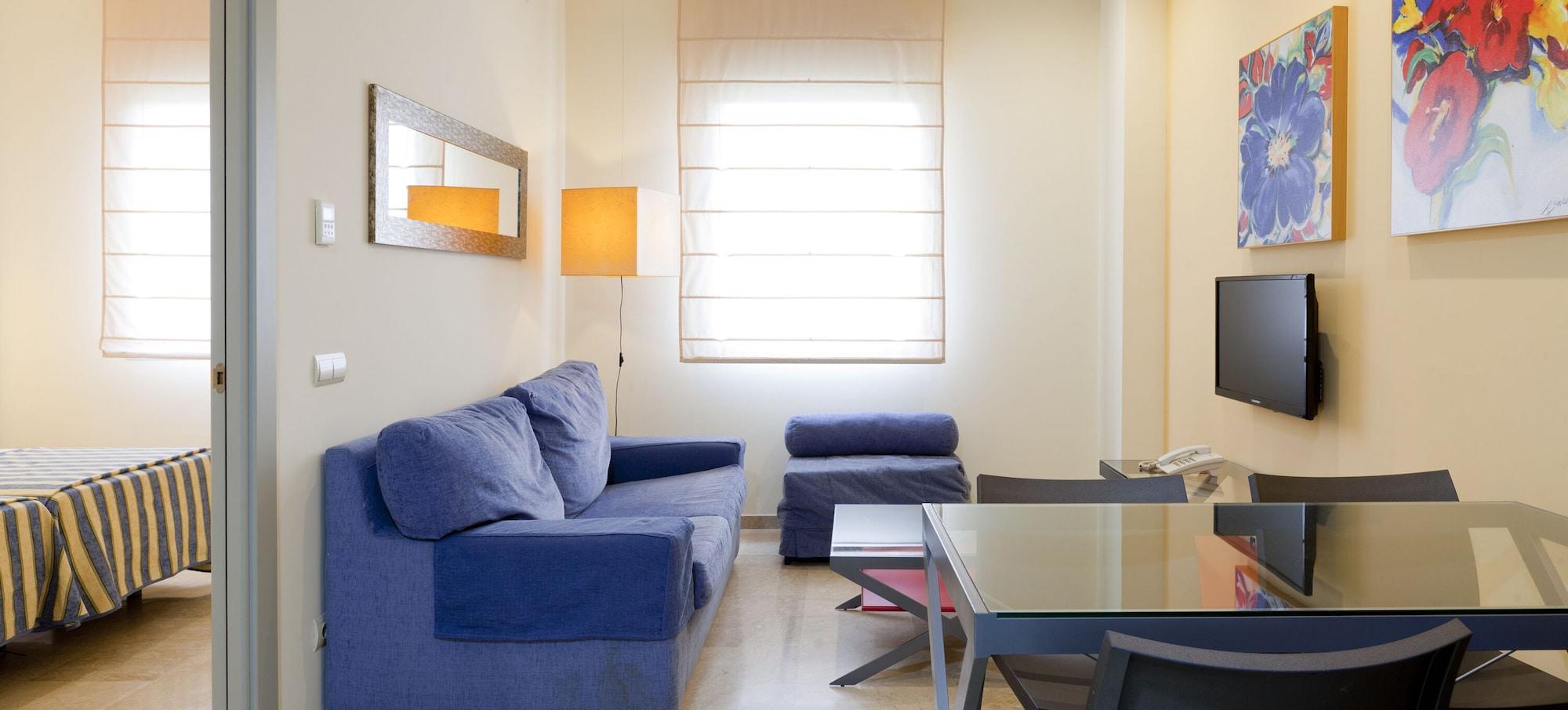 Apartamentos Vertice Sevilla Aljarafe Bormujos Exteriör bild