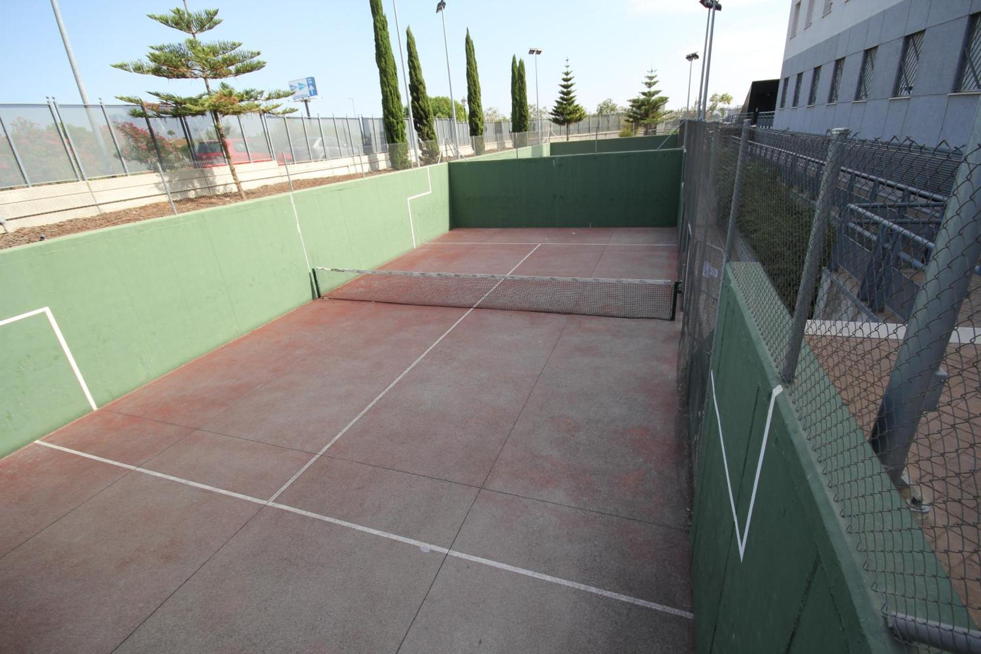 Apartamentos Vertice Sevilla Aljarafe Bormujos Exteriör bild