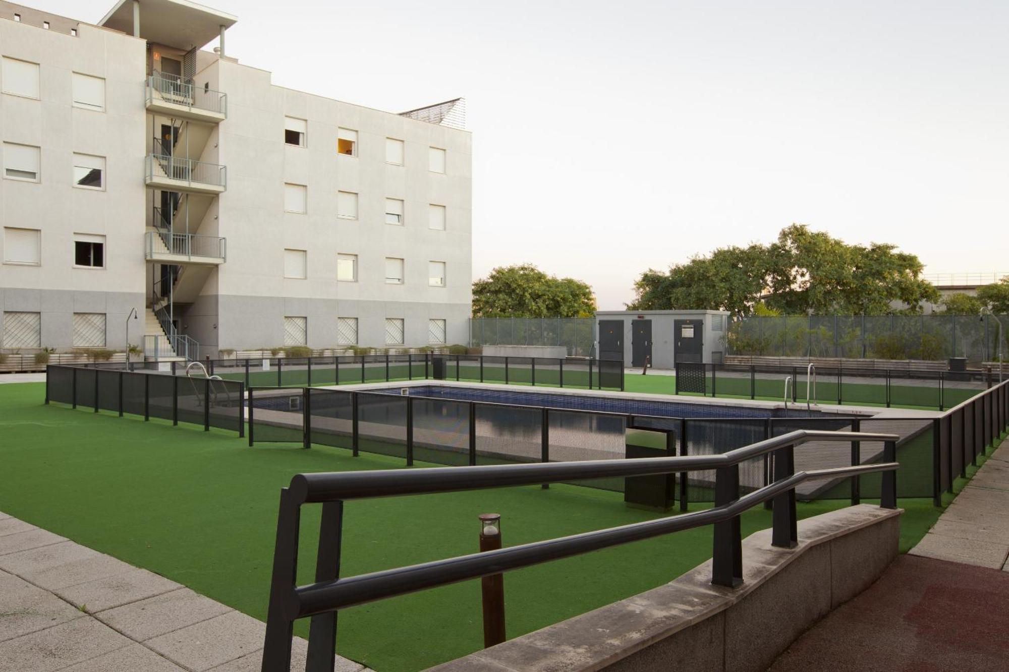 Apartamentos Vertice Sevilla Aljarafe Bormujos Exteriör bild