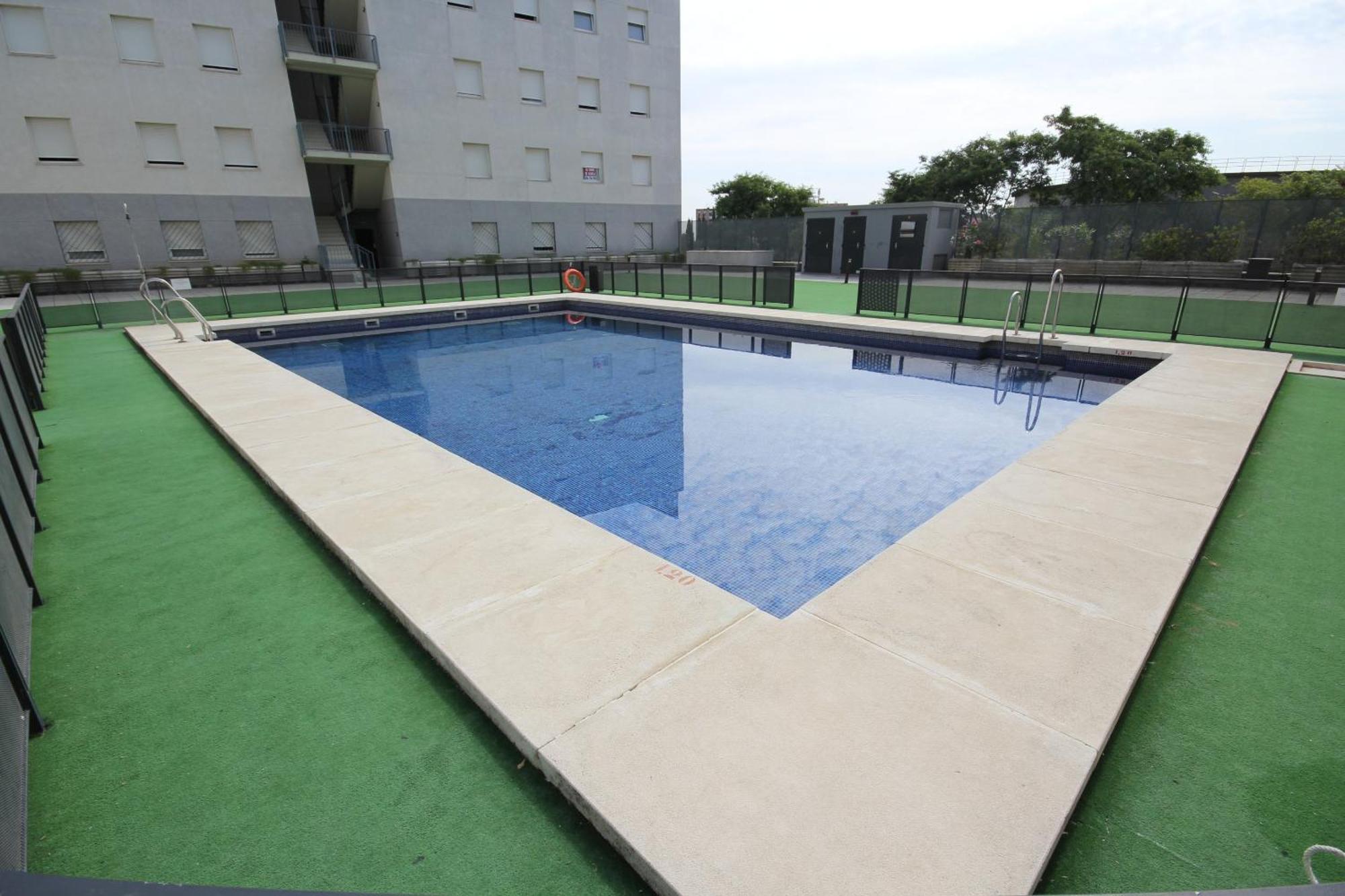 Apartamentos Vertice Sevilla Aljarafe Bormujos Exteriör bild